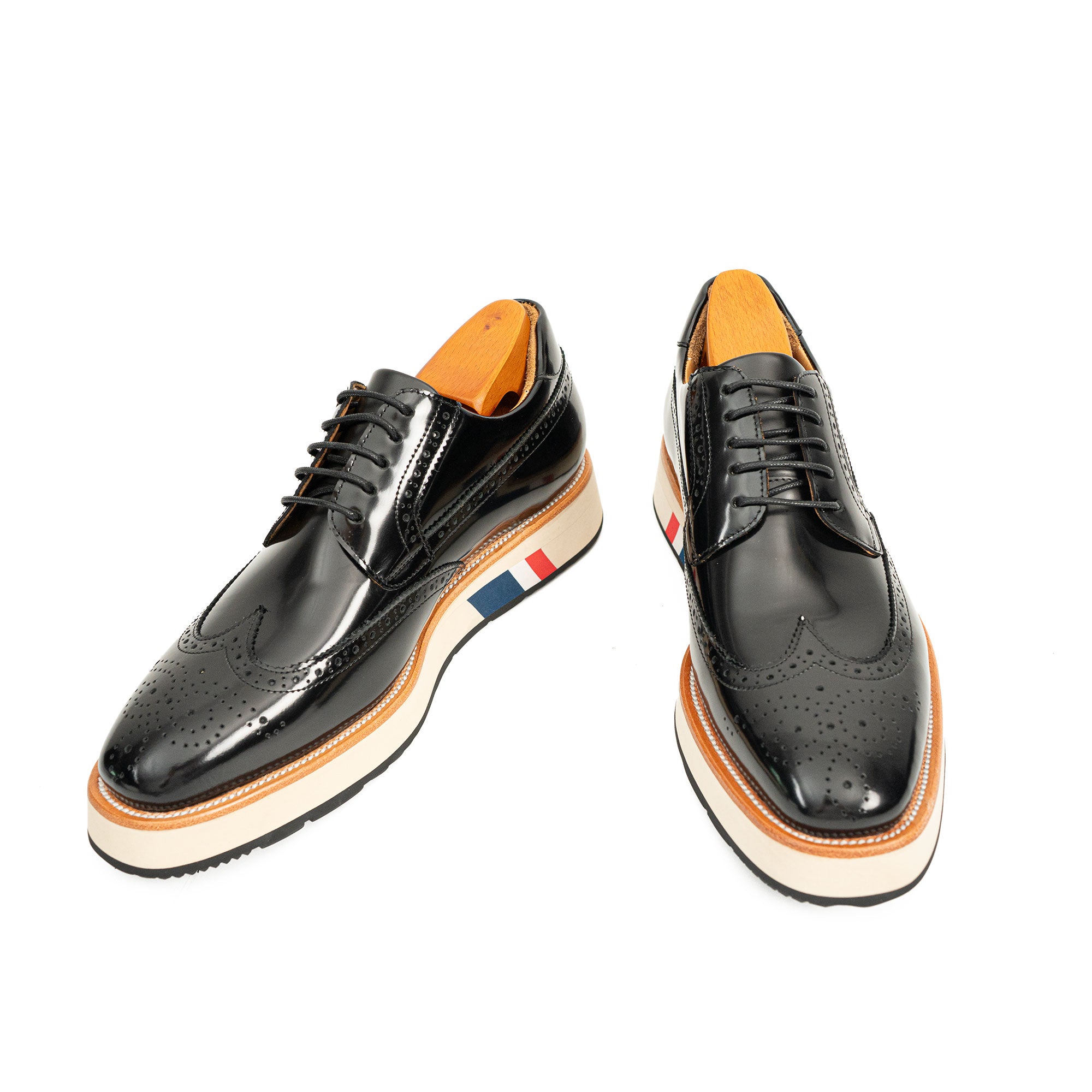 Zapatos derby formales de piel de becerro con suela gruesa color café
