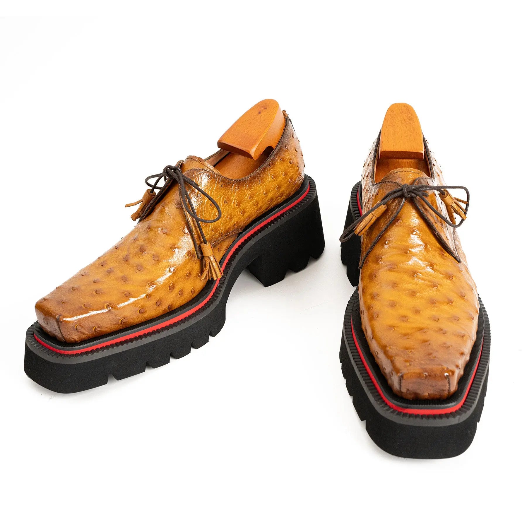 Thick-soled ochre ostrich leather Derby shoes Divinch