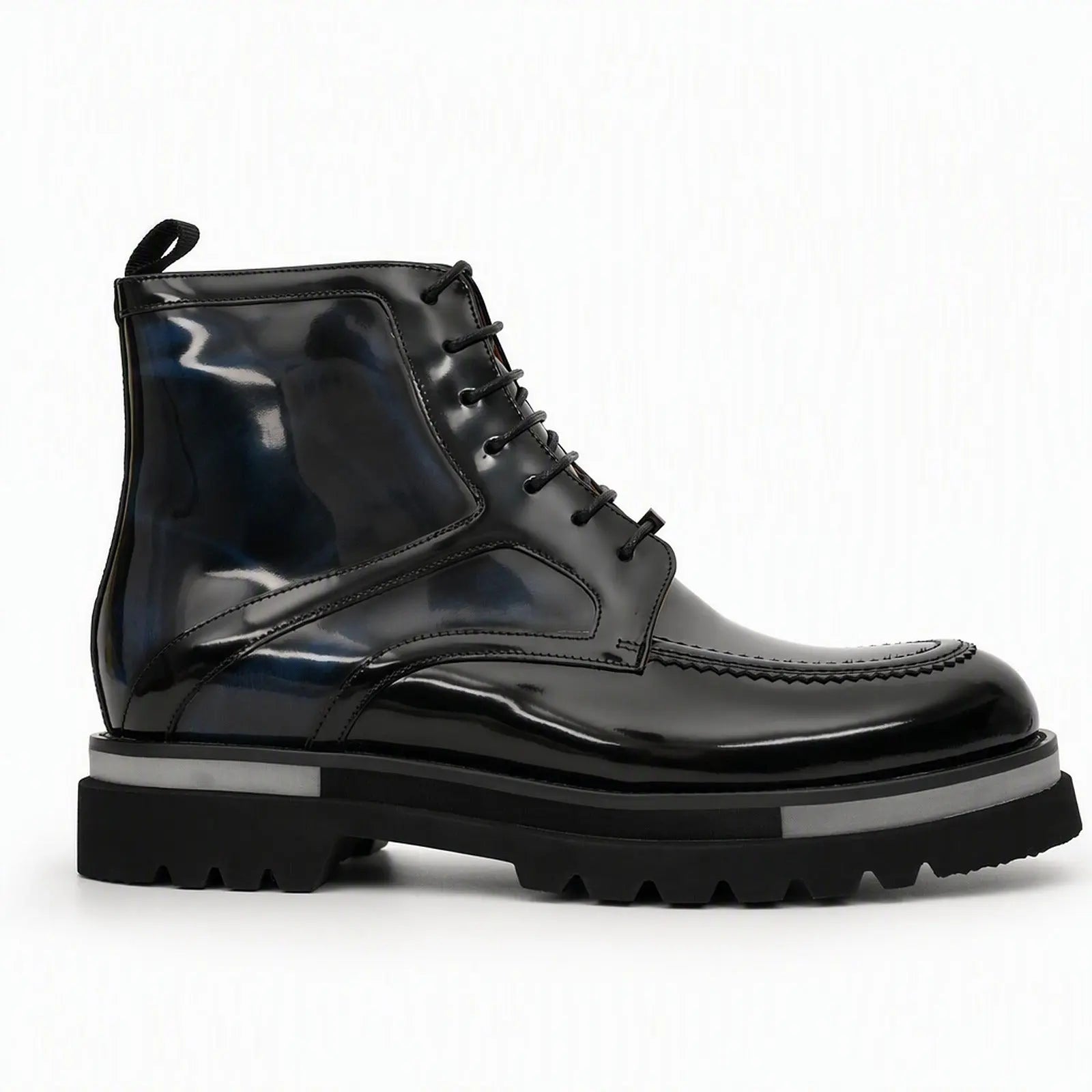 Patentleder-Schnürstiefel in Schwarz und Blau