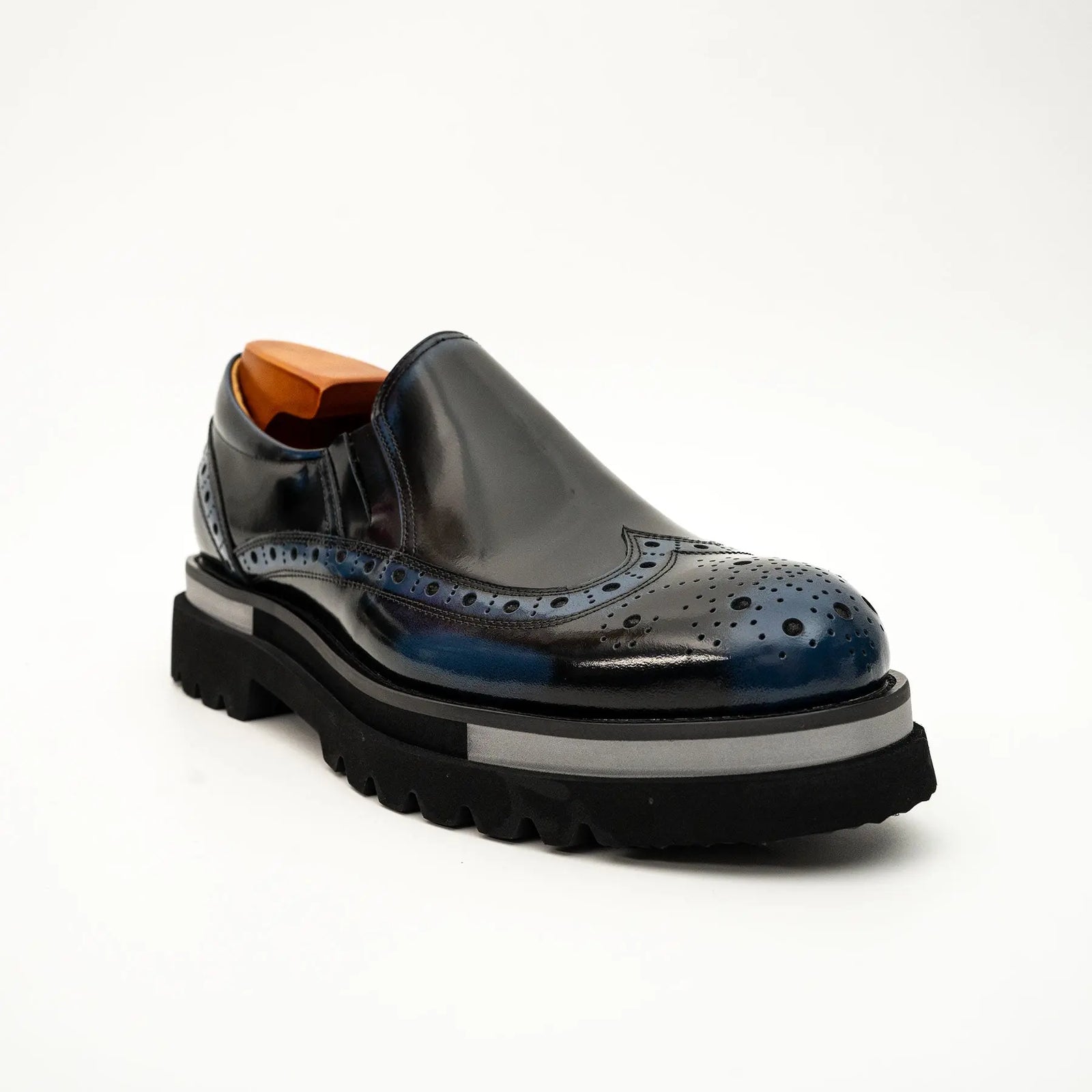 Black-Blue Brogue Lug-Sole Loafer DIVINCH