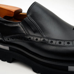 Black Brogue Lug-Sole Loafer DIVINCH
