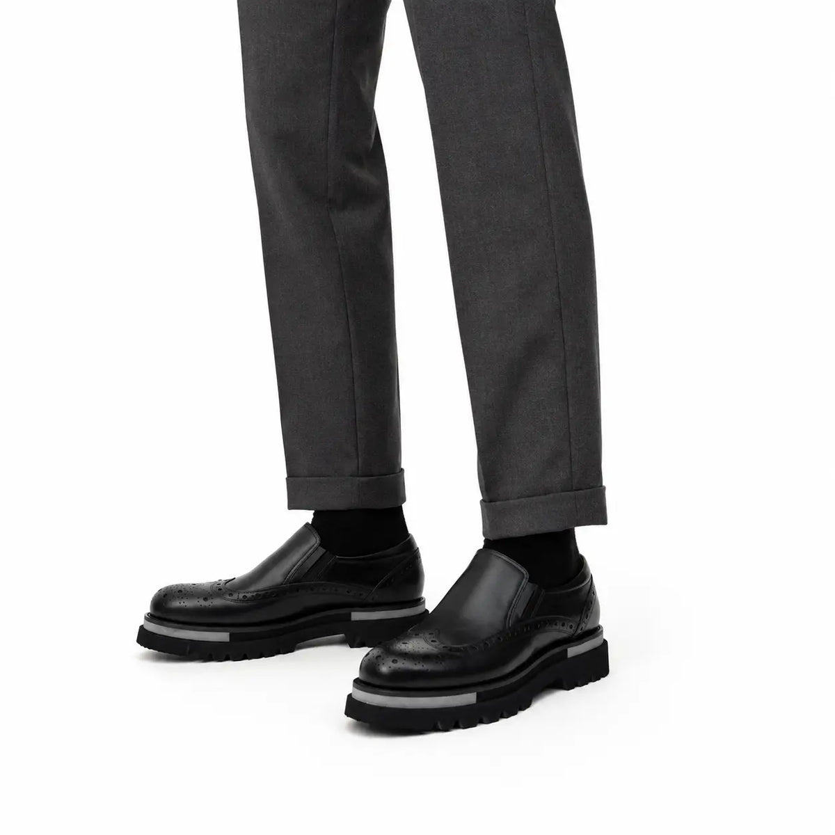 Black Brogue Lug-Sole Loafer DIVINCH