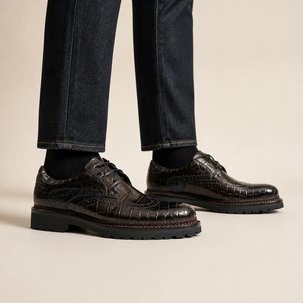 Crocodile Norwegian welt Derby shoes on foot