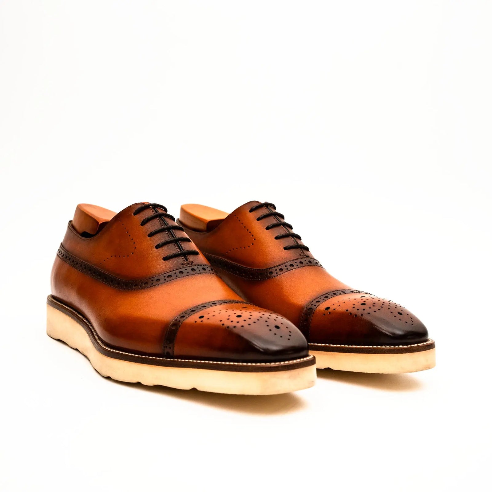 Black Crocodile-Textured Oxford DIVINCH