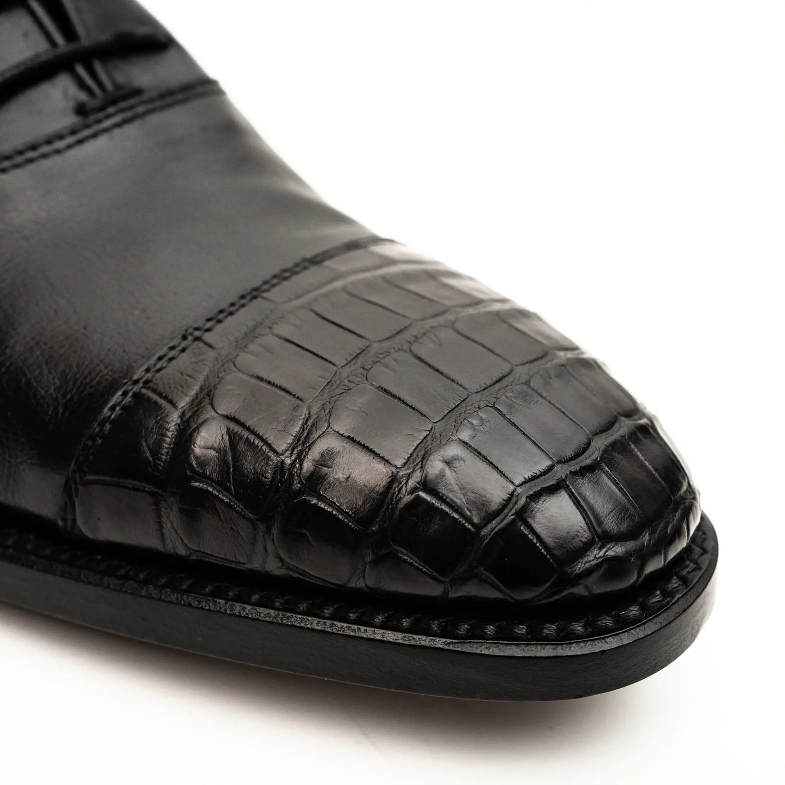 Black Crocodile-Textured Oxford DIVINCH