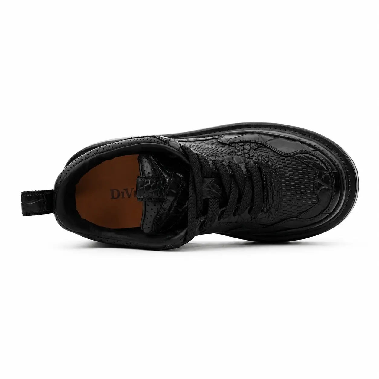Sneaker con plateau nero effetto coccodrillo