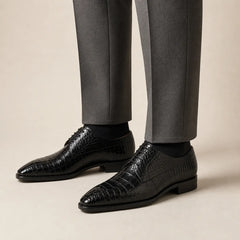DIVINCH Black Genuine Crocodile Derby on-foot studio view