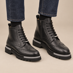 Black Glossy Lug-Sole Wingtip Ankle Boot with Rear Pull Tab DIVINCH