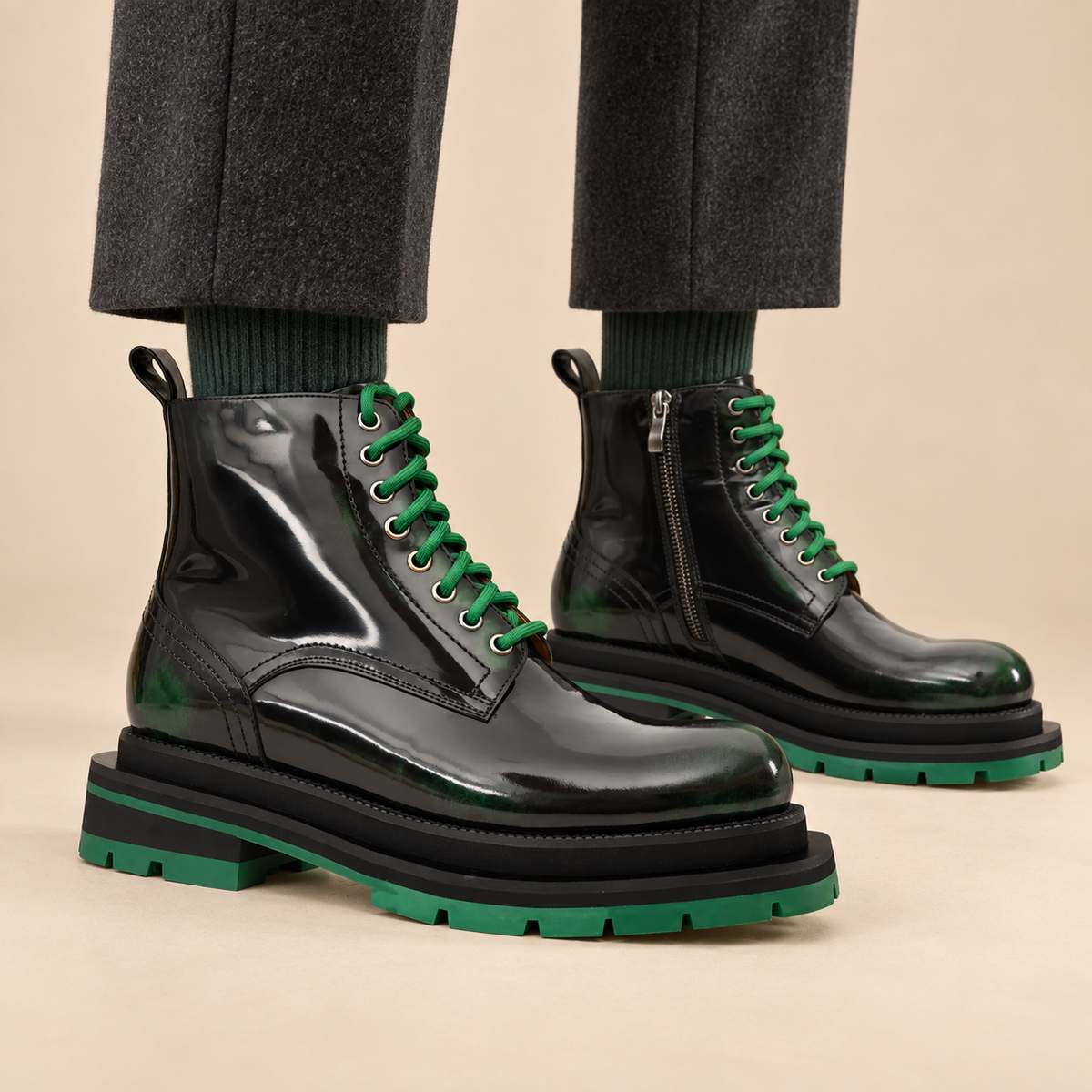 DIVINCH 8229KD-L black and green platform plain-toe ankle boot on foot