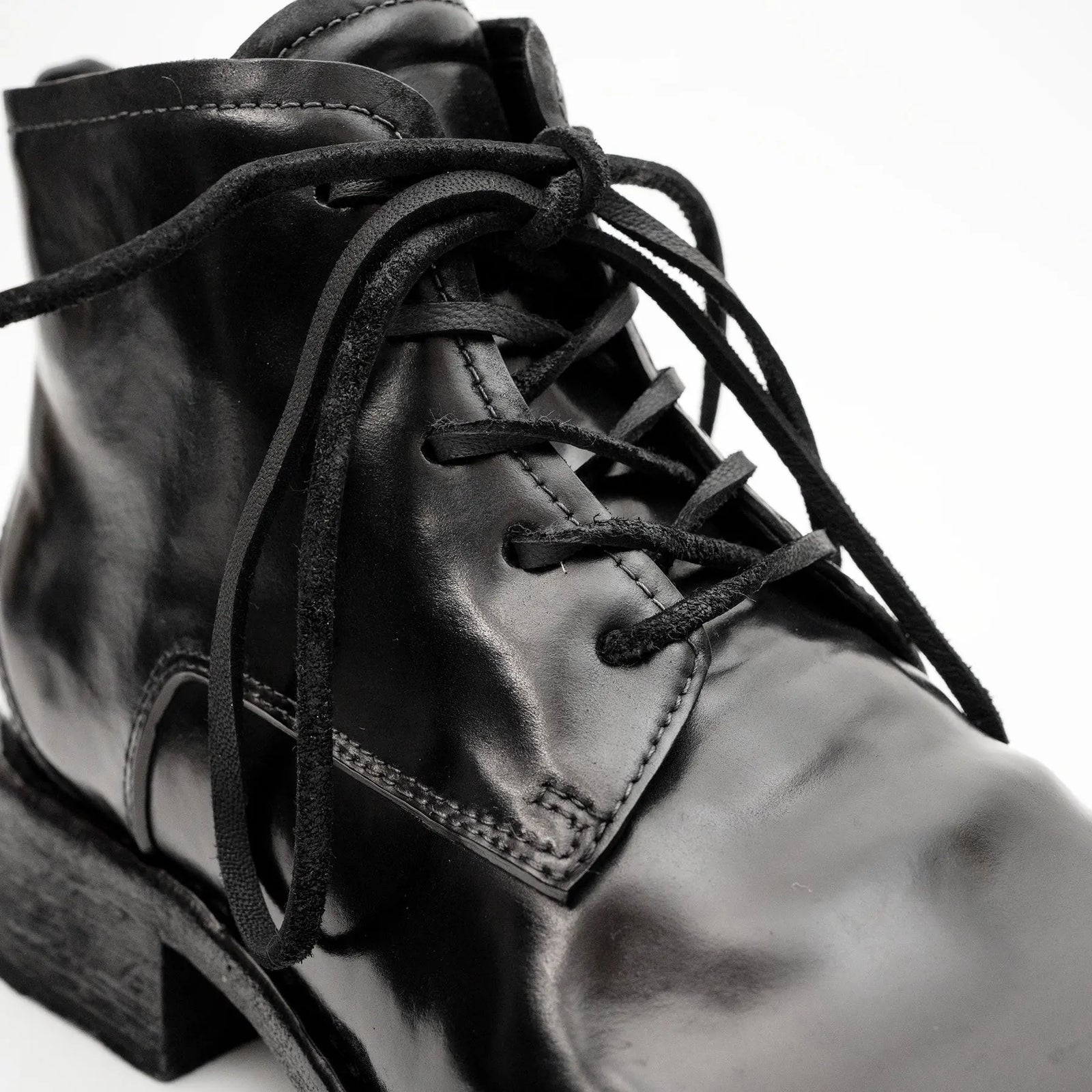 Black Horsehide Chukka Combat Boots
