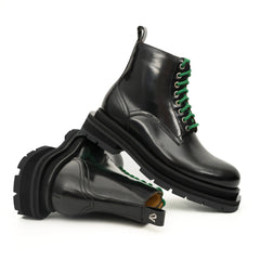 Black Leather Boots with Green Laces DIVINCH