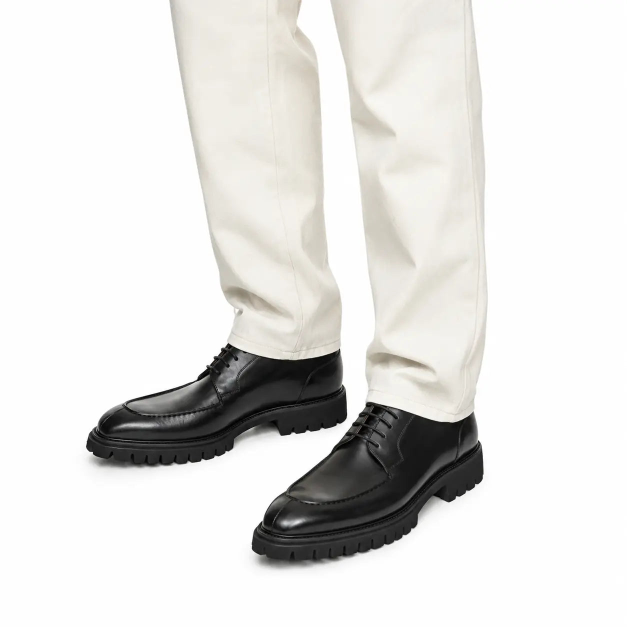 Black Lug Sole Apron Derby