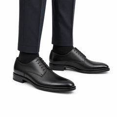 Black Minimalist Derby DIVINCH