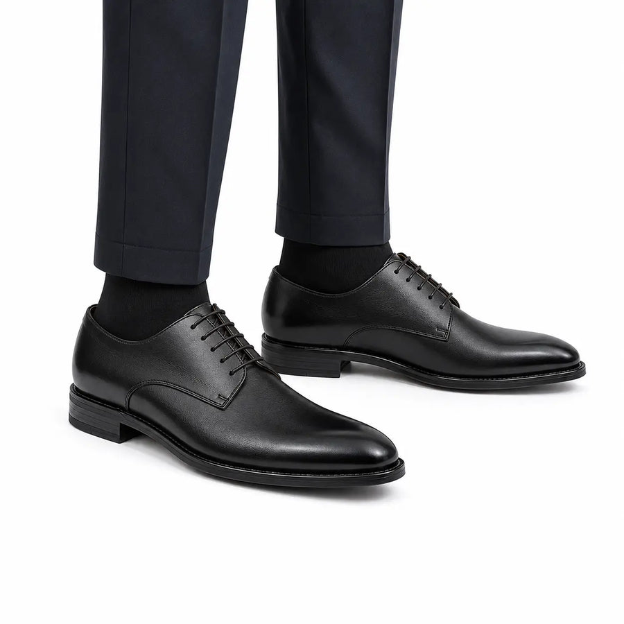 Black Minimalist Derby DIVINCH