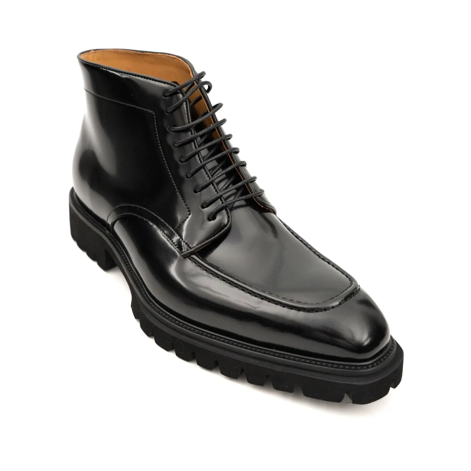Black Patent Lug Sole Boot DIVINCH