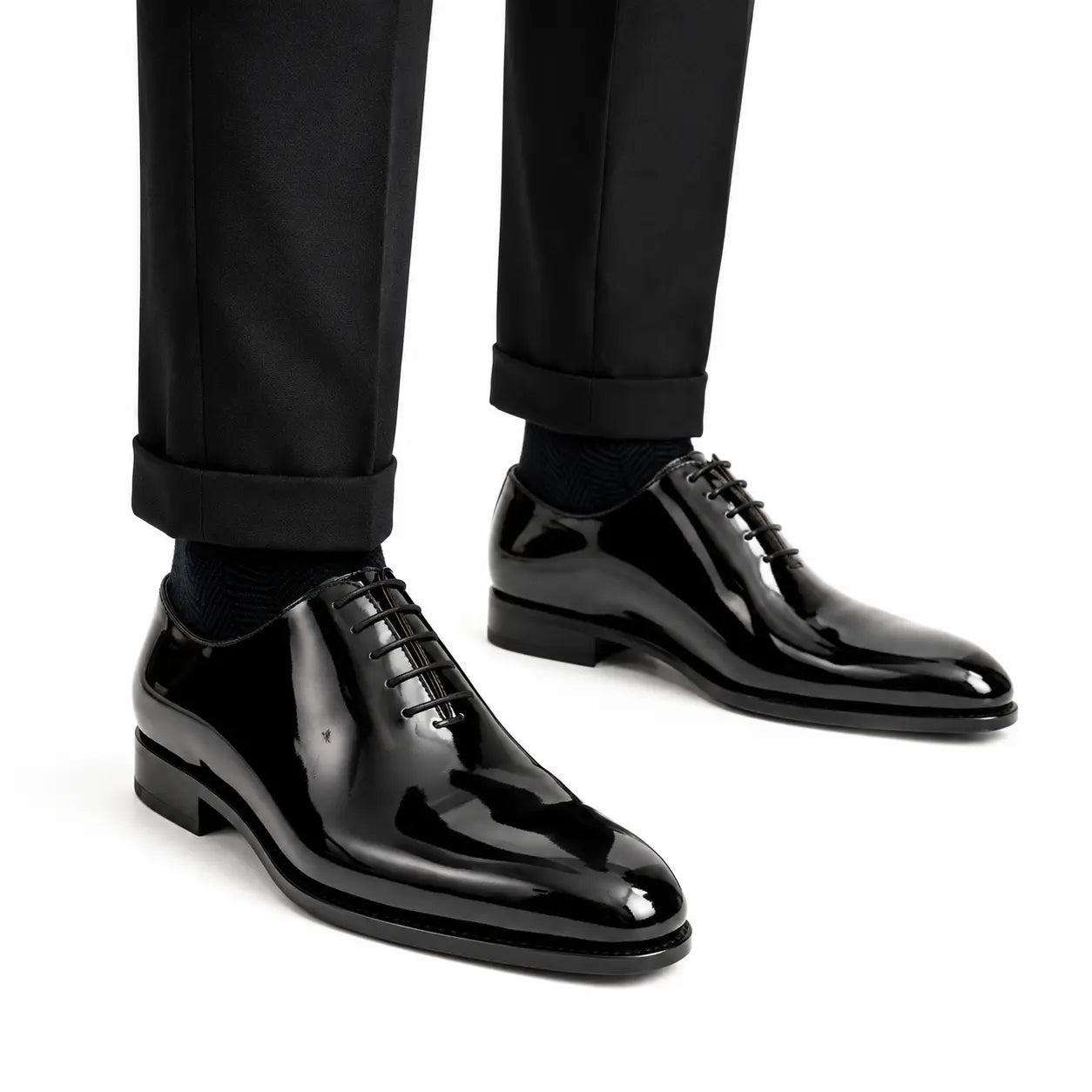 أحذية أكسفورد سوداء لامعة للرجال