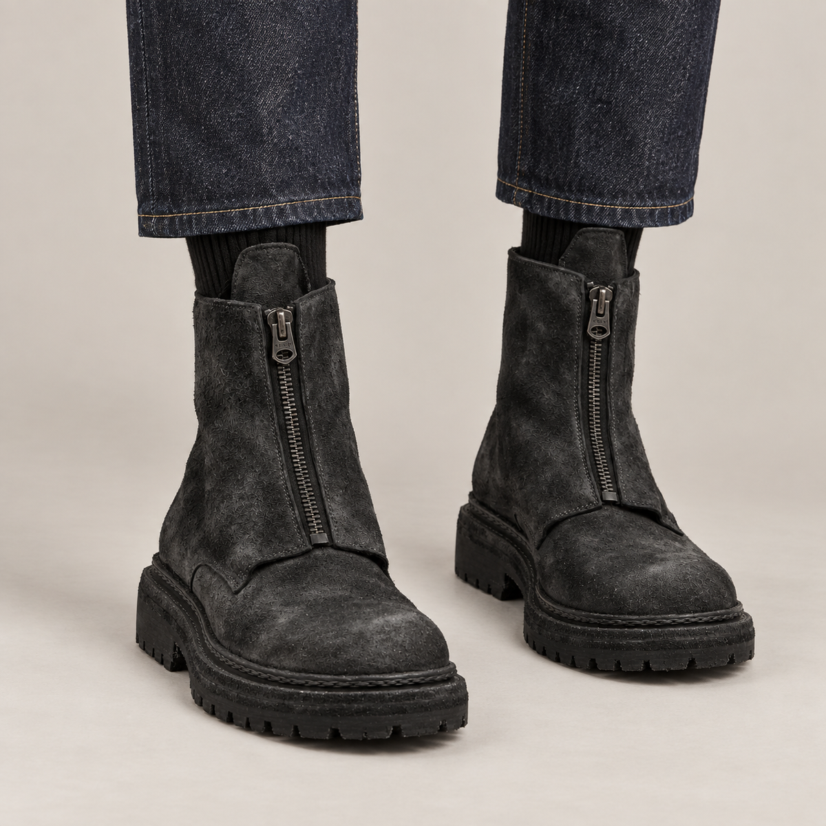 DIVINCH 5101B charcoal black distressed suede front-zip lug-sole ankle boots on foot