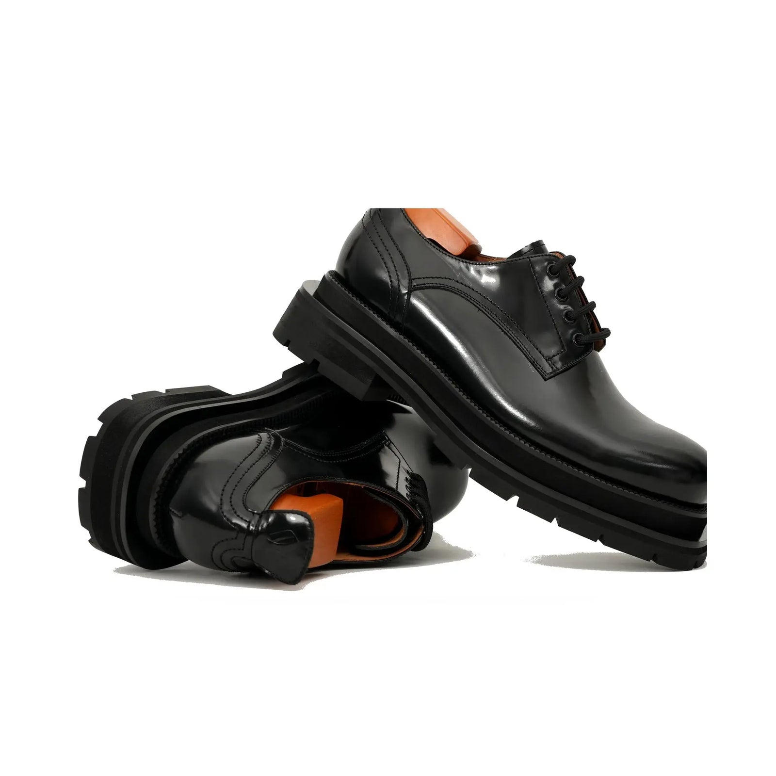DIVINCH black polished lug sole derby pair rear three-quarter view