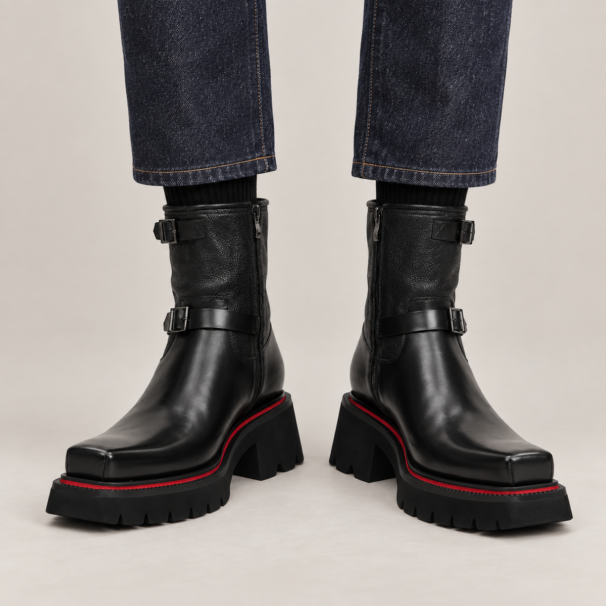 DIVINCH 5038B glossy black double-buckle square-toe platform ankle boots on foot