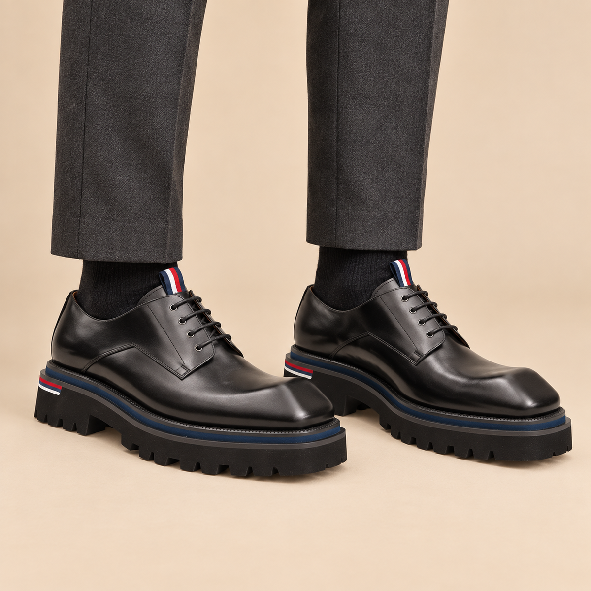 2895B Black Square-Toe Derby Shoes with Pull Tabs - DIVINCH