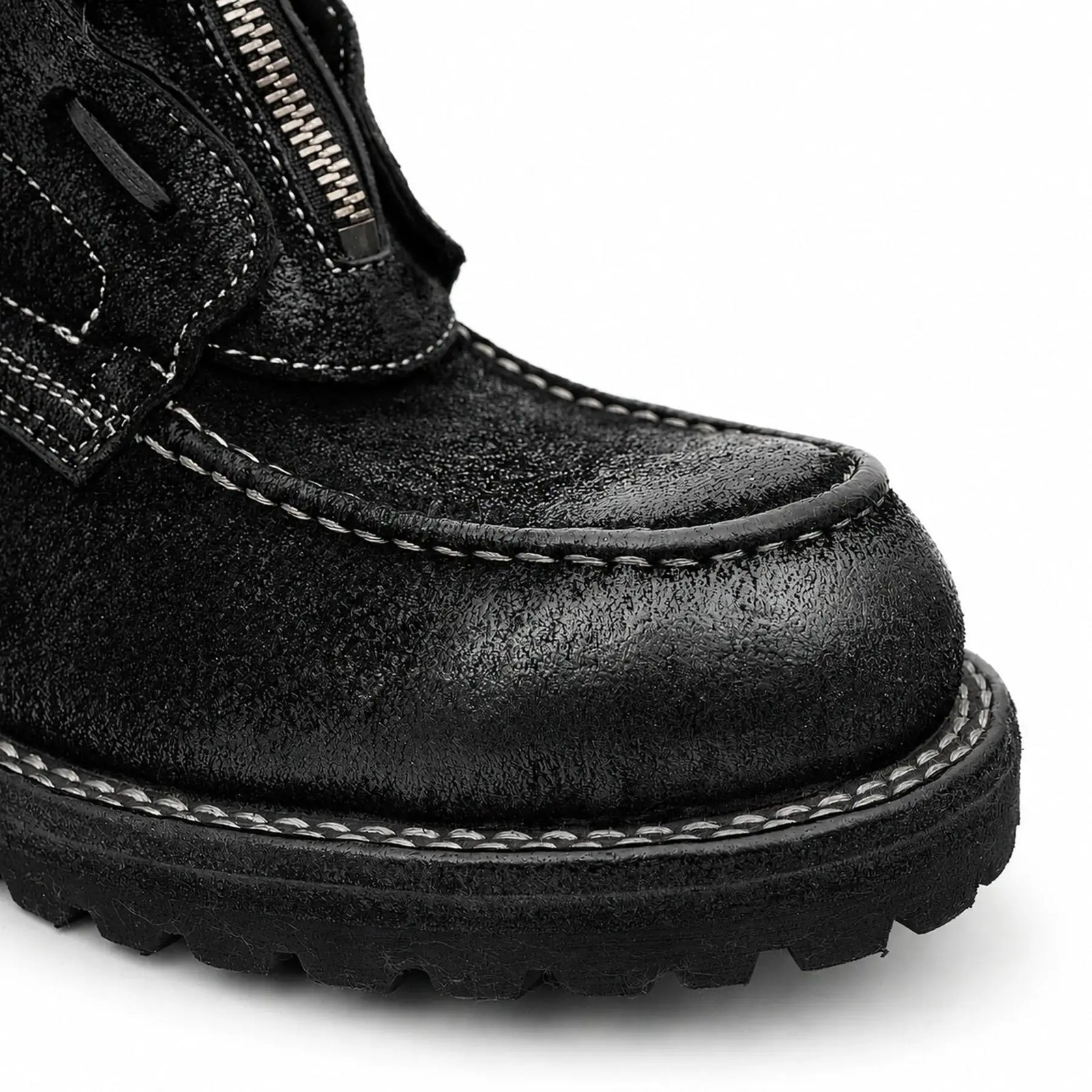 DIVINCH 5001B black textured boot toe stitching and zipper detail
