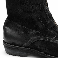 DIVINCH 5001B black textured boot heel and stitching detail