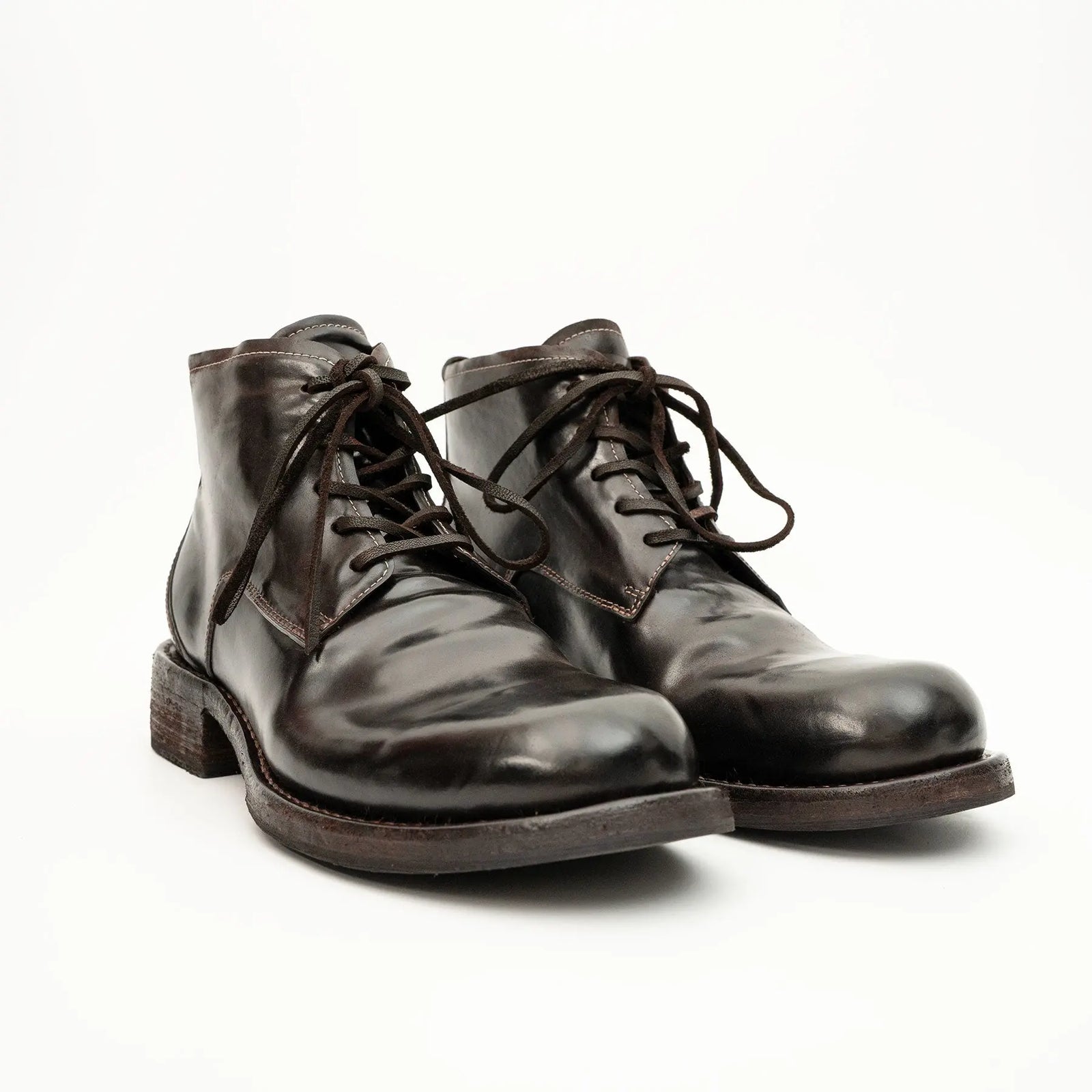 Coffee Washed Horse Leather Chukka Shoe