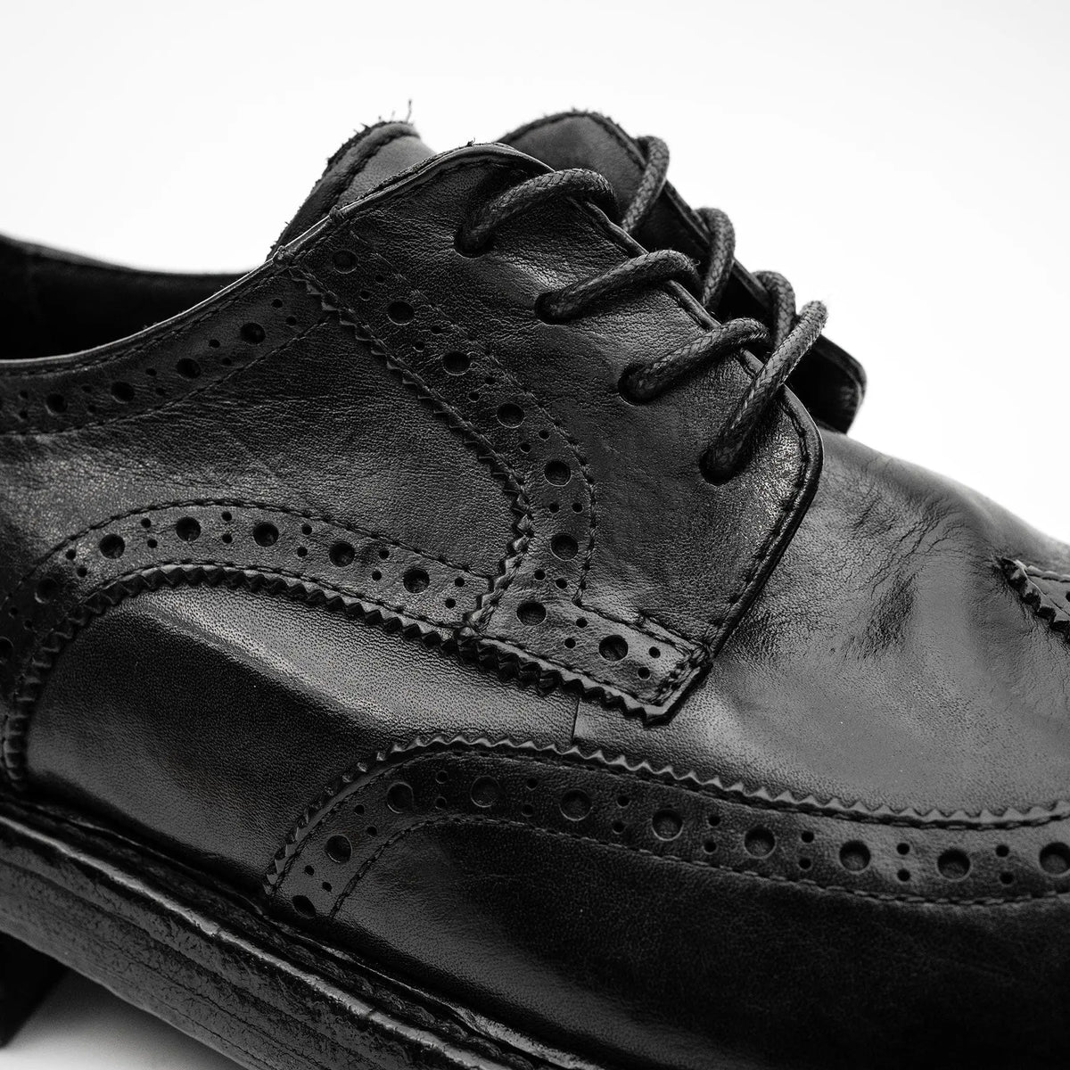 Black Washed Leather Brogue Derby DIVINCH