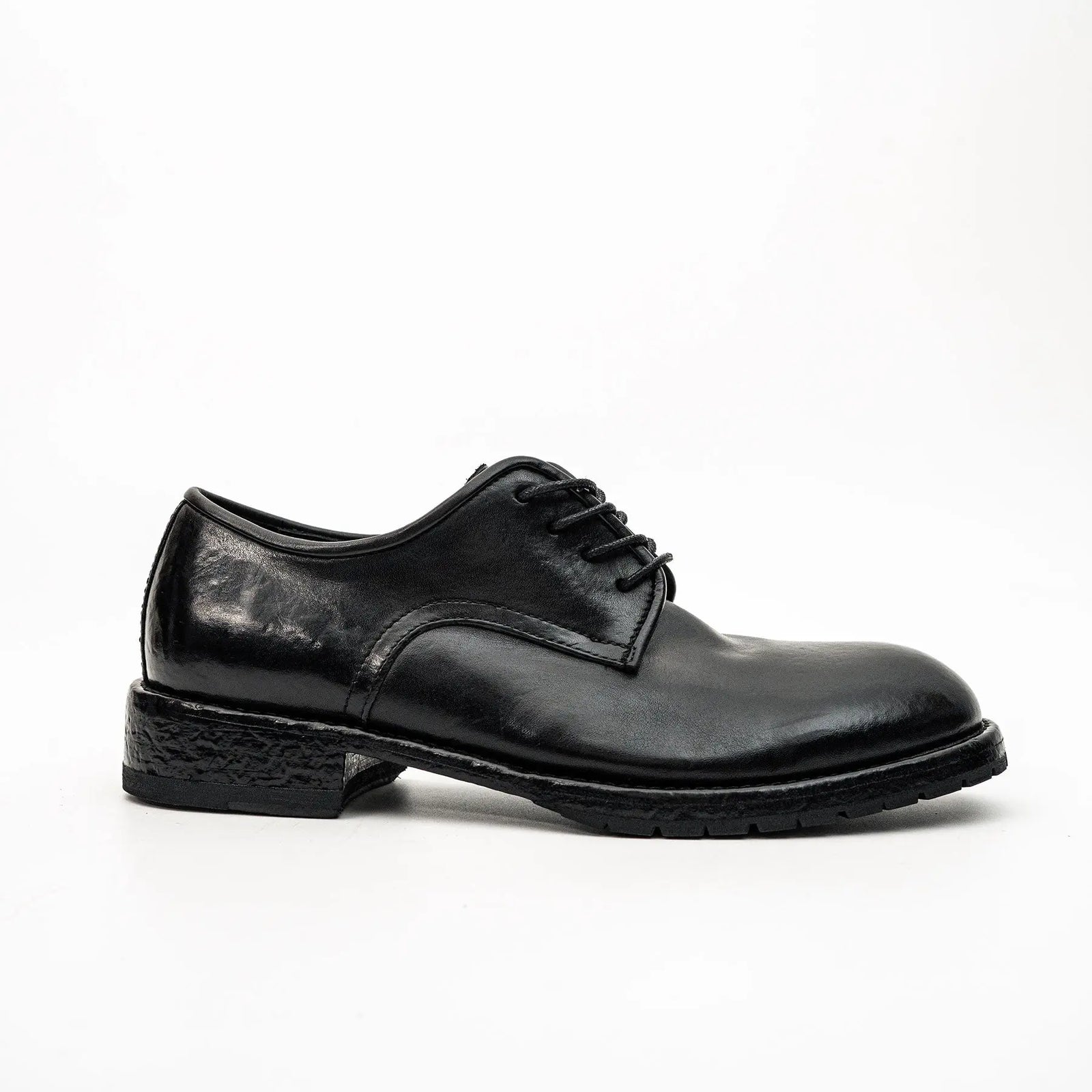Black Washed Leather Derby DIVINCH