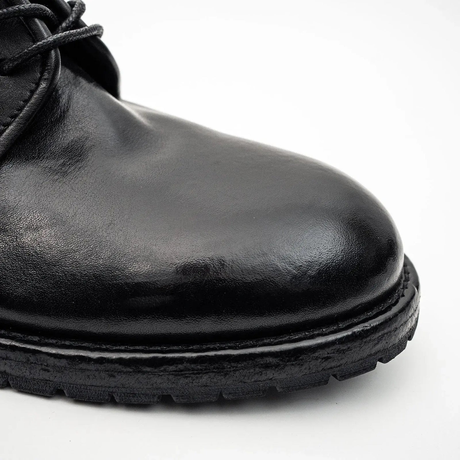 Black Washed Leather Derby DIVINCH