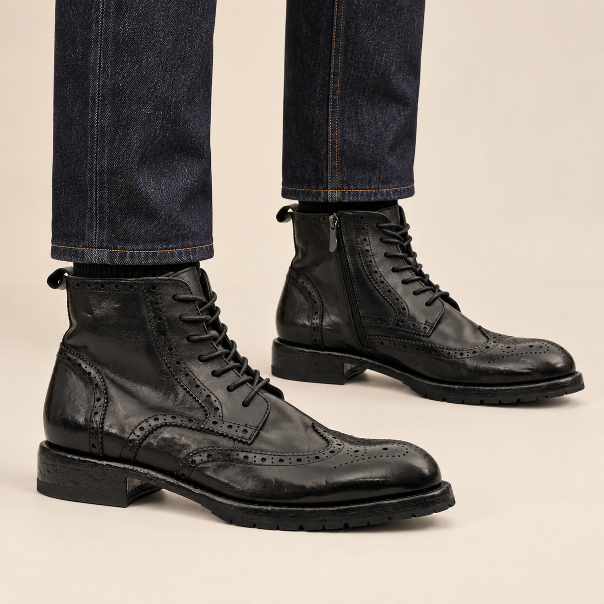 DIVINCH 261002B black washed leather brogue ankle boots on foot