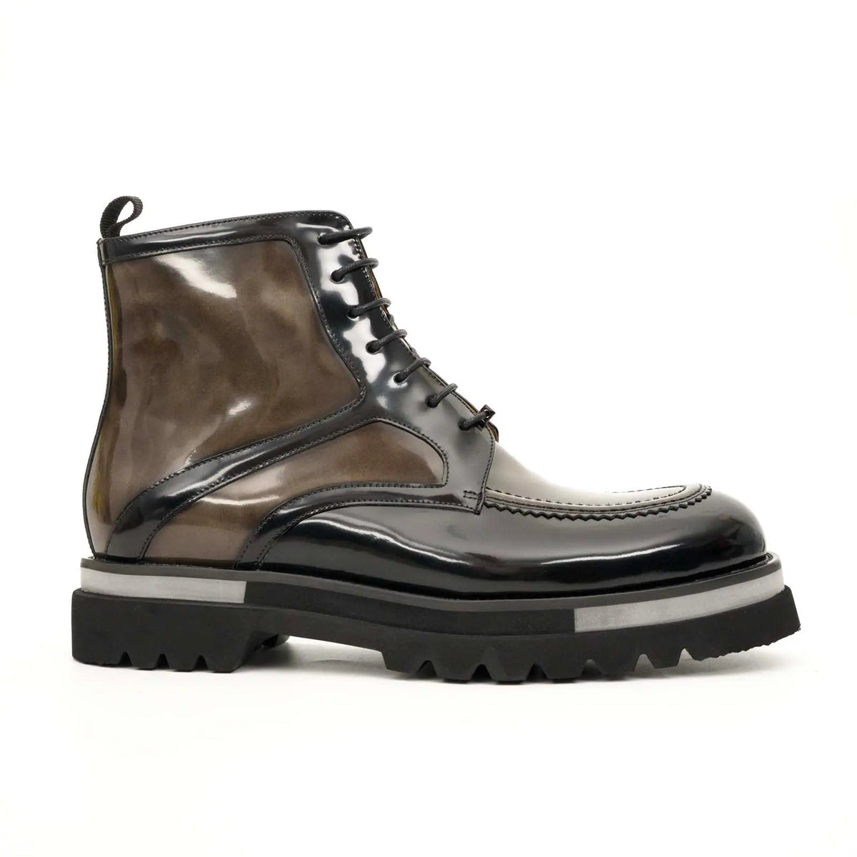 Black & Gold Patina Lace-Up Boots DIVINCH