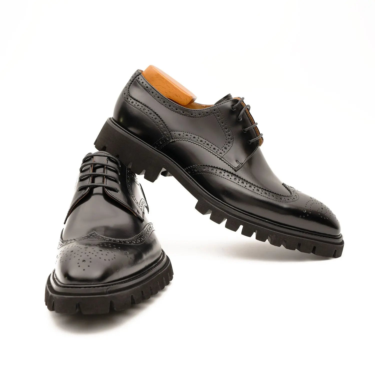 Black derby brogue shoes DIVINCH