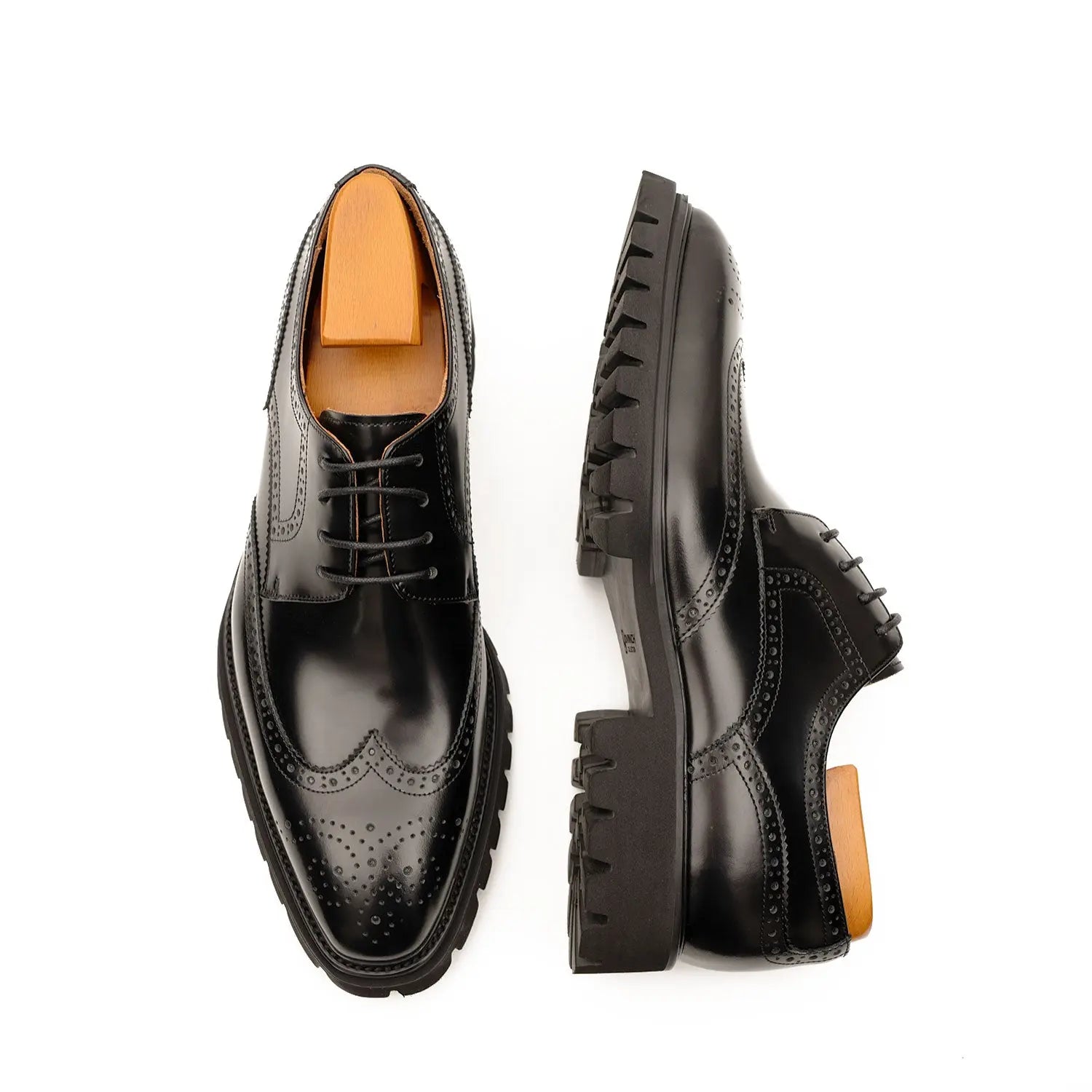 Black derby brogue shoes DIVINCH