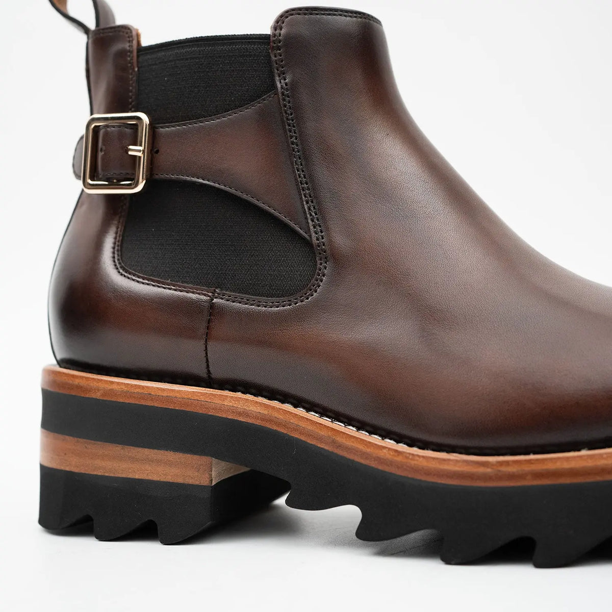 Brogue Chelsea Boots Brown DIVINCH