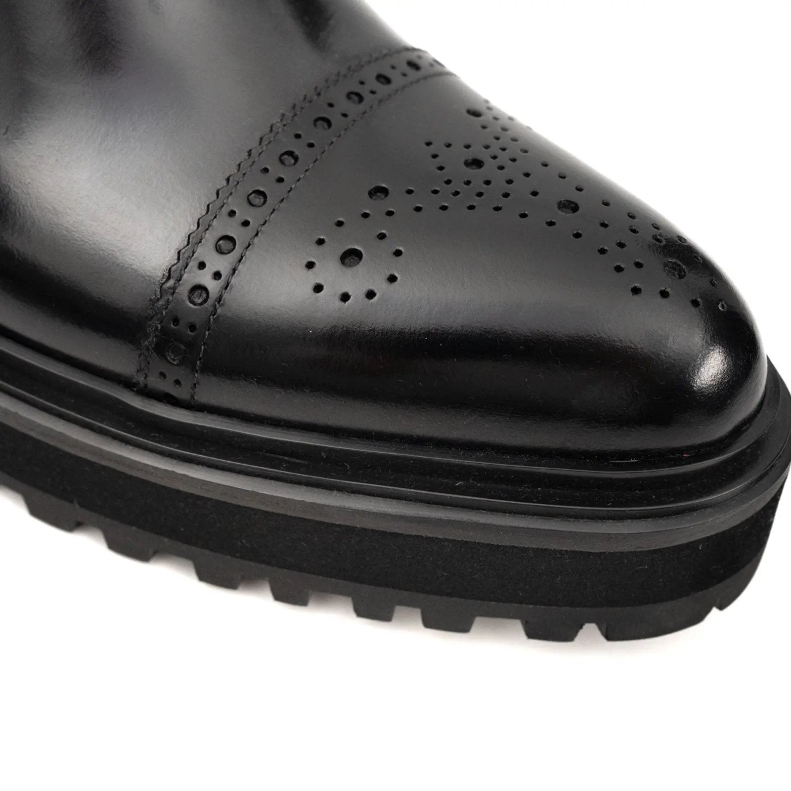 Brogue Platform Chelsea Boot Black DIVINCH