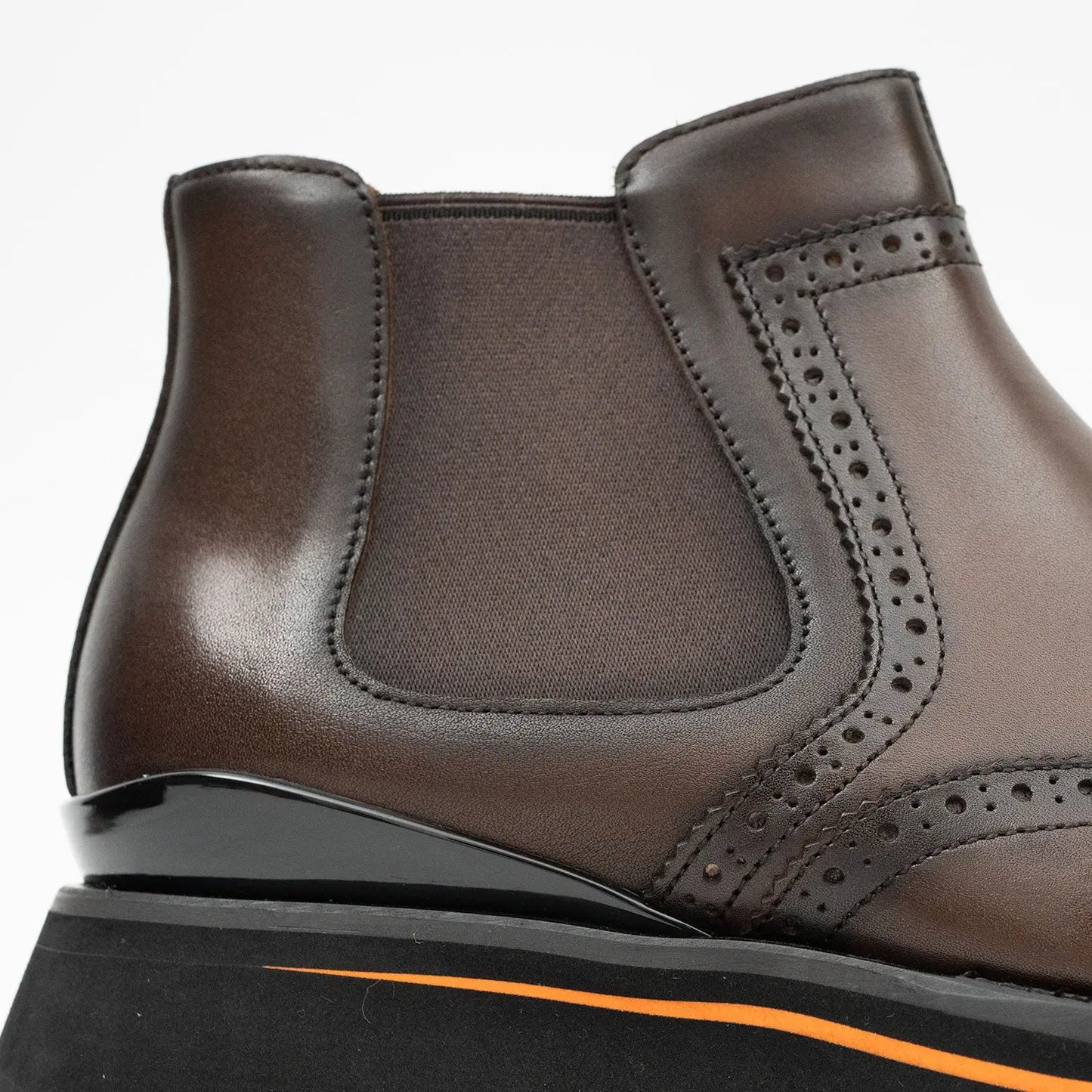 Brogue Thick-Soled Chelsea Boot 2891 Coffee DIVINCH