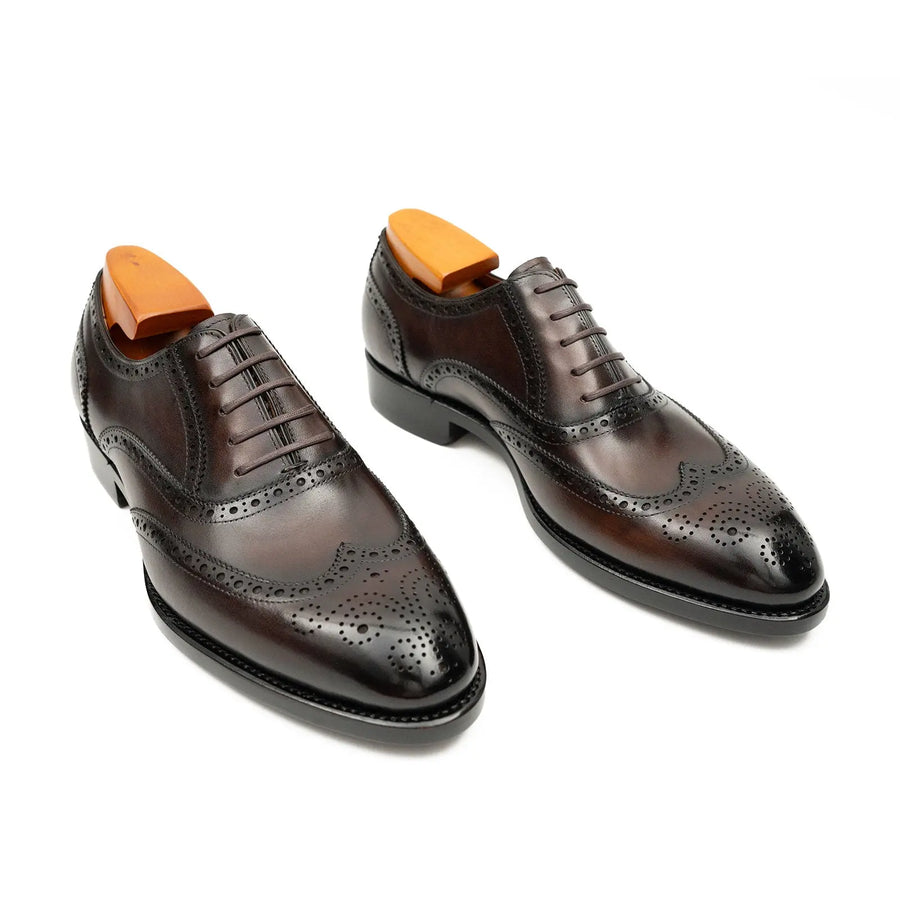 Scarpe Oxford con brogue in pelle, costruzione Goodyear welted
