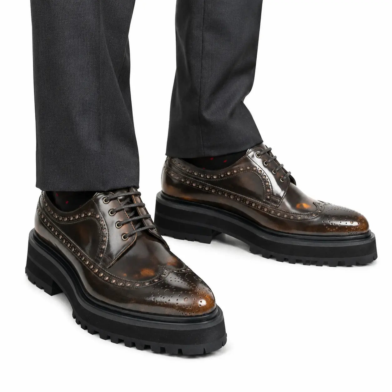 Derby Wingtip poli en cuir de veau marron