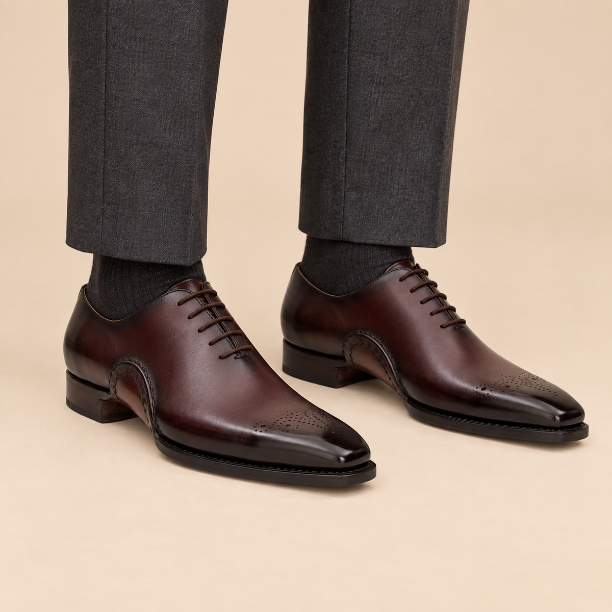 Dark reddish brown square-toe Oxford shoes with toe medallion - DIVINCH D830