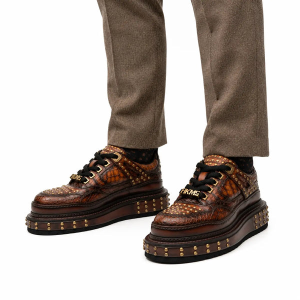 Sneaker de Crocodilo Tachetado Castanho