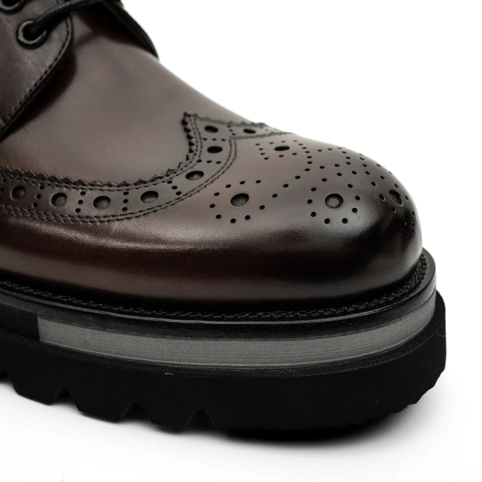 Burnished Brogue Lug-Sole Derby DIVINCH