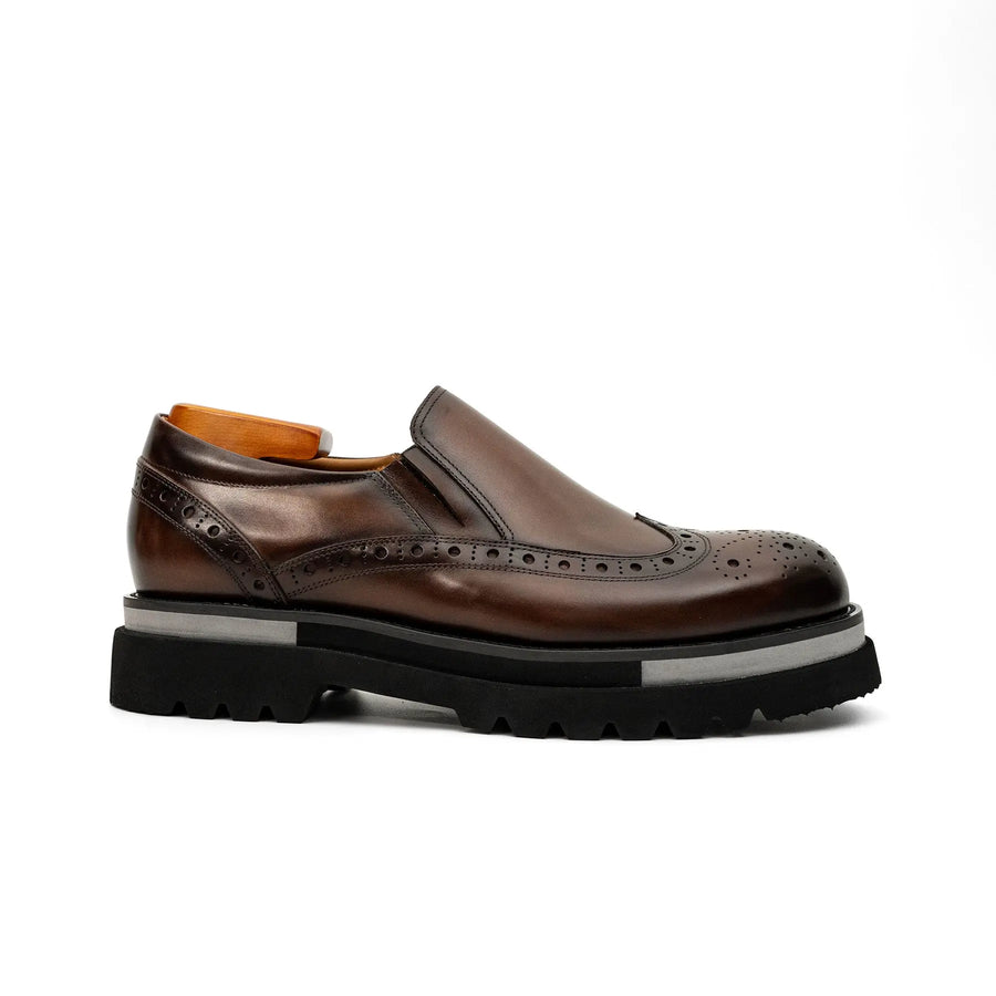 Burnished Brogue Lug-Sole Loafer DIVINCH