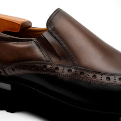 Burnished Brogue Lug-Sole Loafer DIVINCH