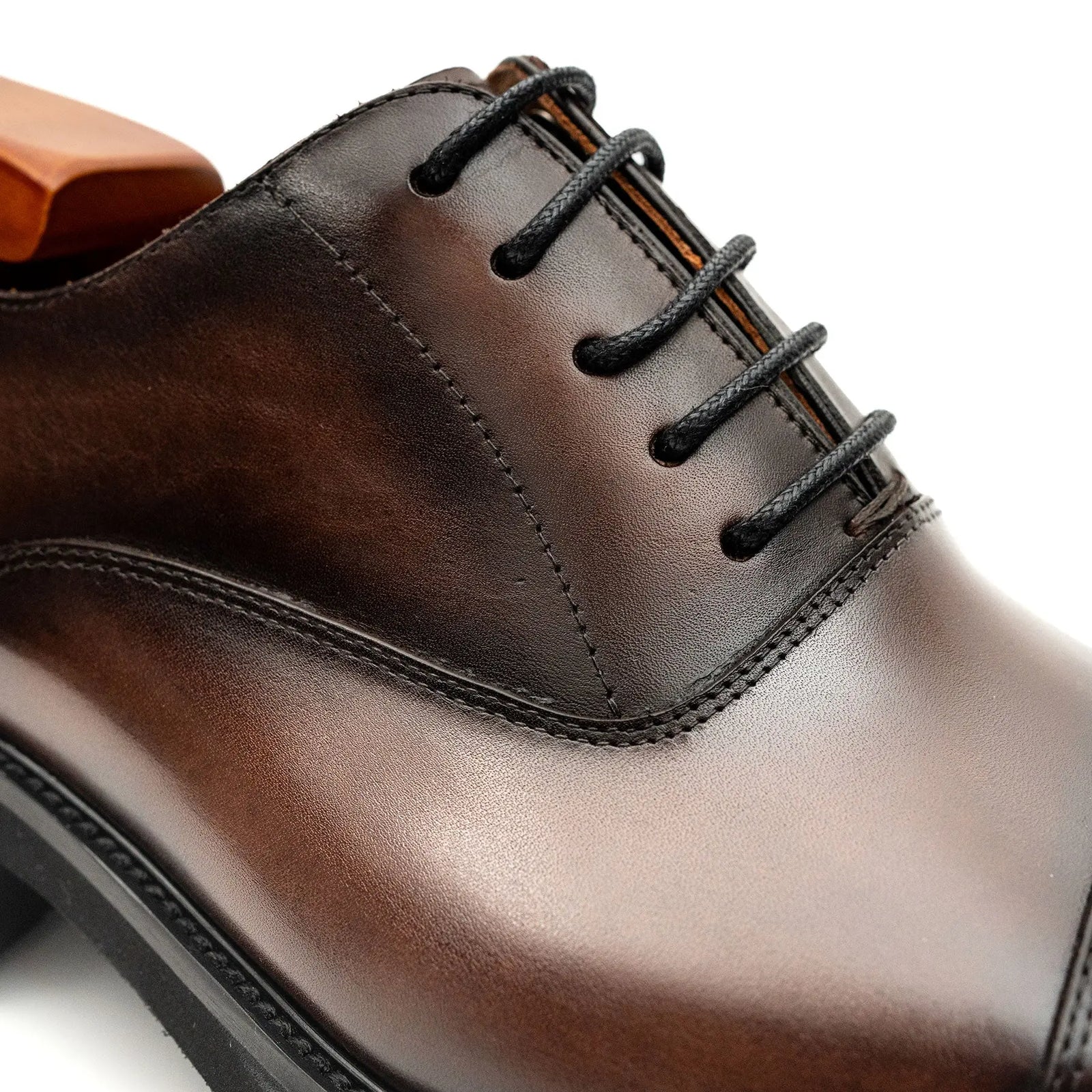 Oxfords à semelle crantée marron poli