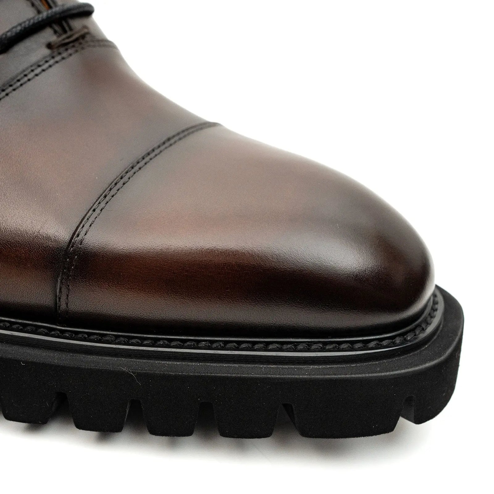 Oxfords à semelle crantée marron poli