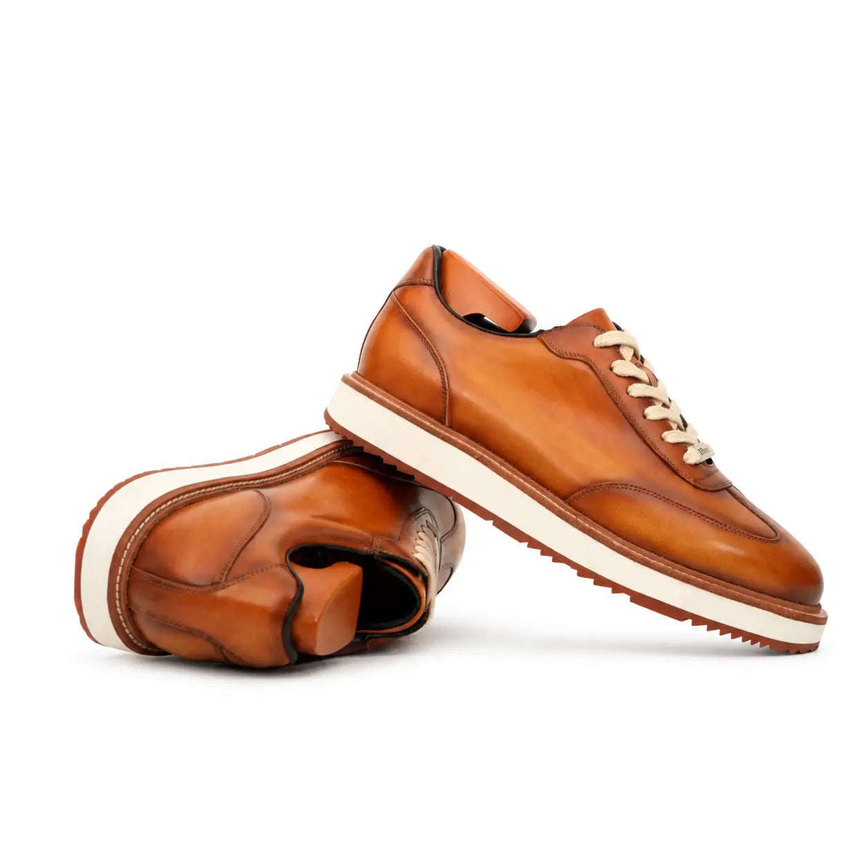 Sneakers Derby con plateau color cognac brunito
