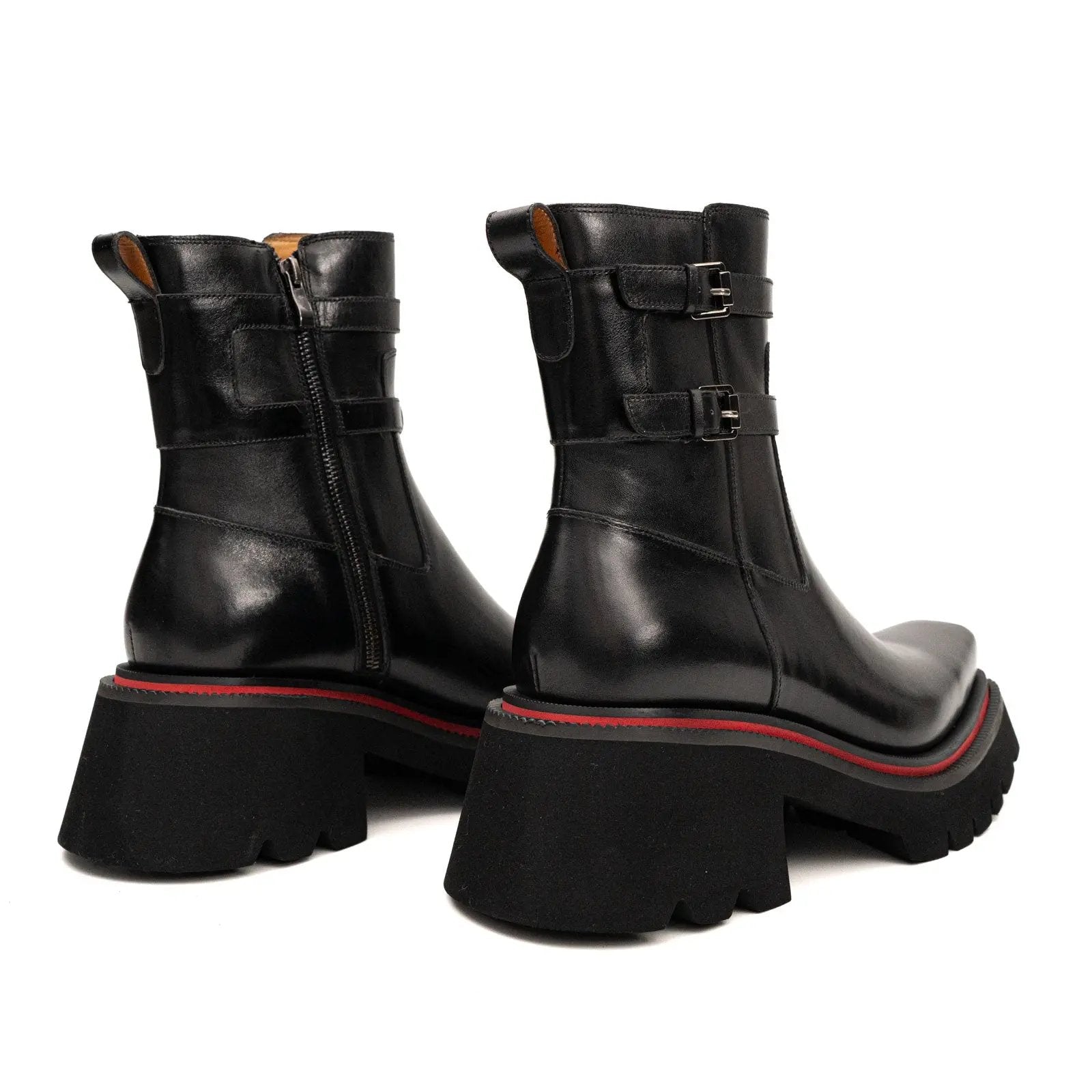 Burnished Double Strap Lug Boot Black DIVINCH