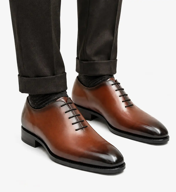 Erkekler İçin Gri Ekipsiz Wholecut Oxford Ayakkabılar