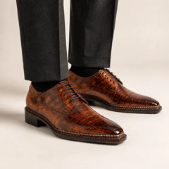 Cognac Crocodile Norwegian Derby — on-foot studio view